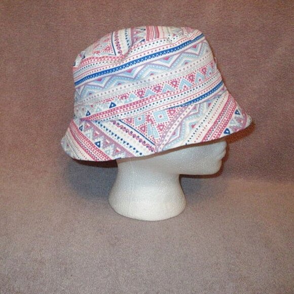Vtg Y2K Kooba Reversible Bucket Hat Patchwork Crusher Sun Beach Garden Fisherman - Picture 1 of 8